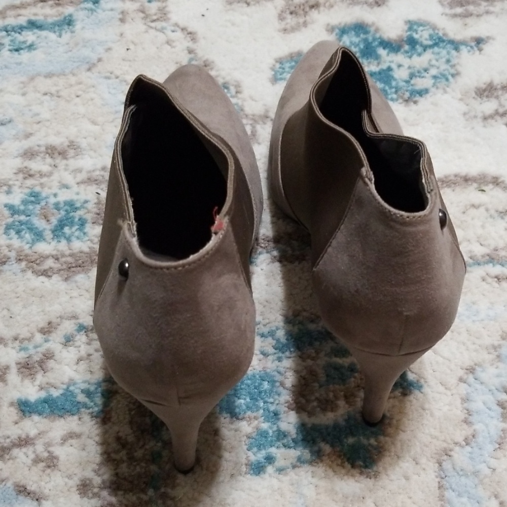 Booties - Picture 3 of 4